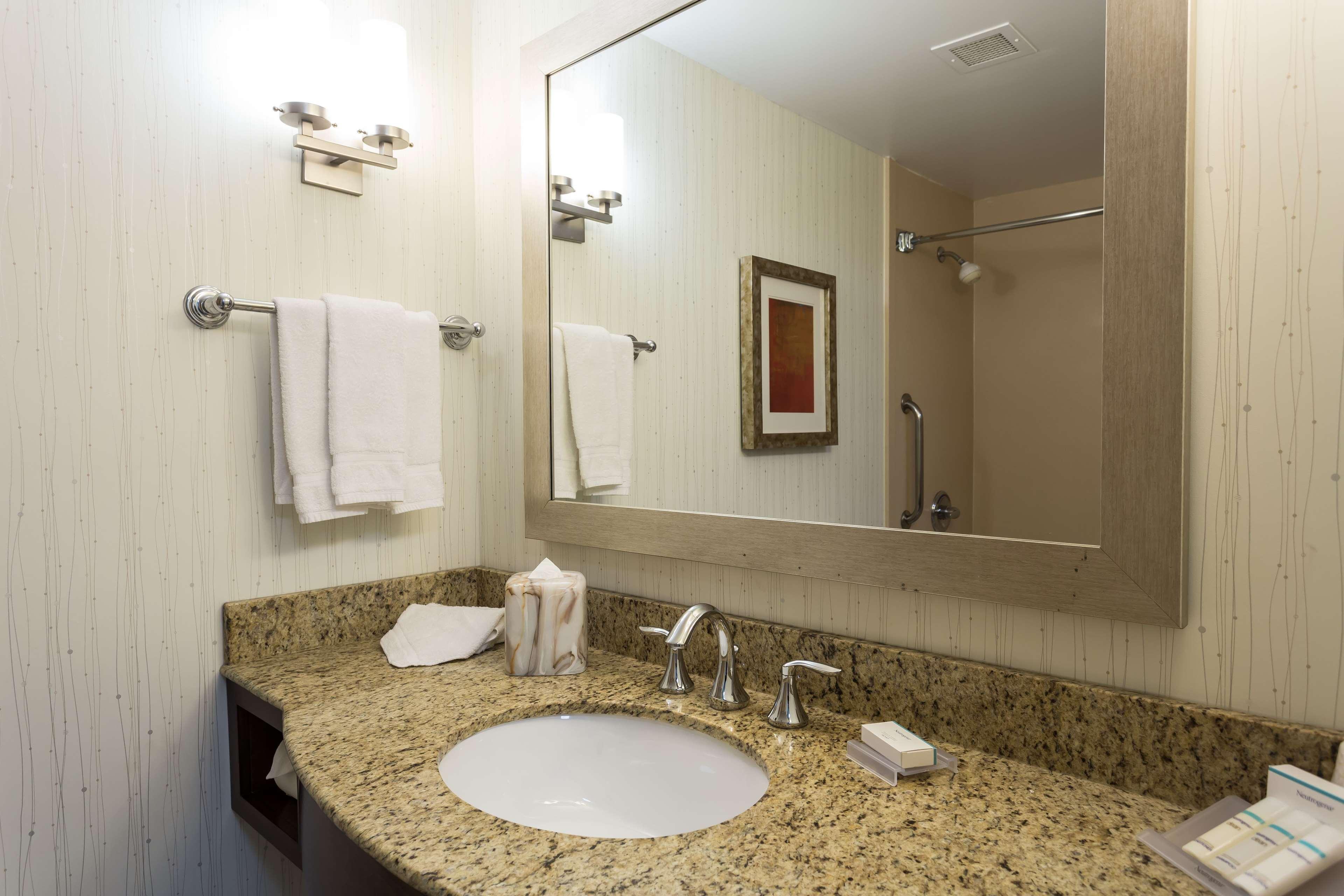 Hilton Garden Inn San Mateo Luaran gambar