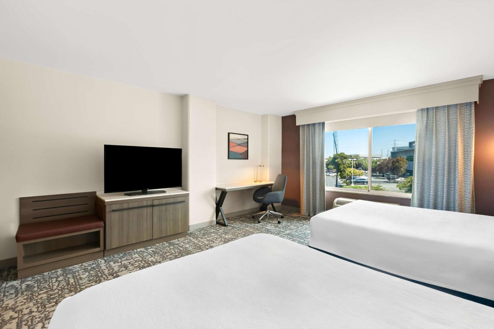 Hilton Garden Inn San Mateo Luaran gambar