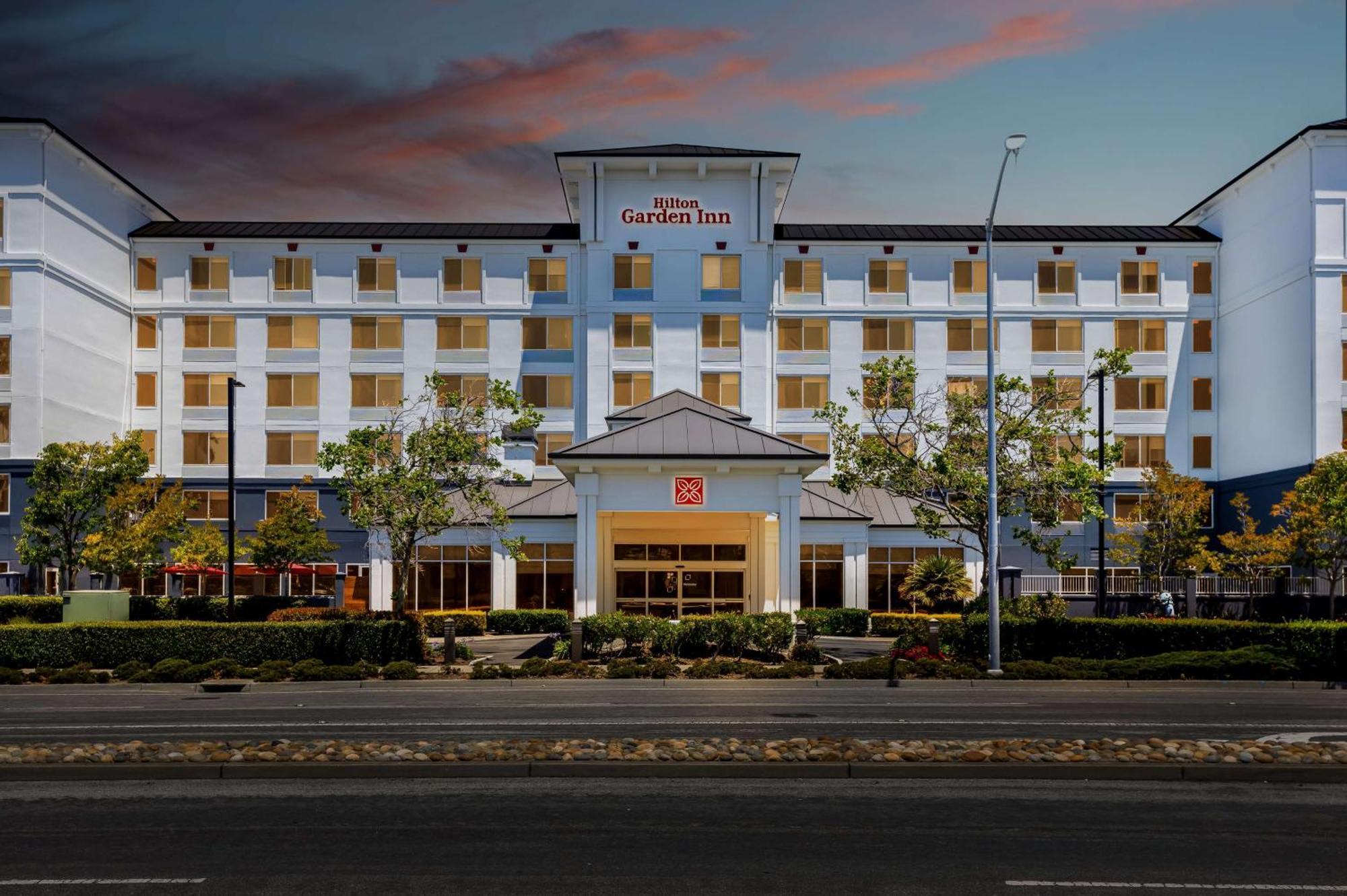 Hilton Garden Inn San Mateo Luaran gambar